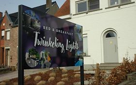 Twinkeling Lights